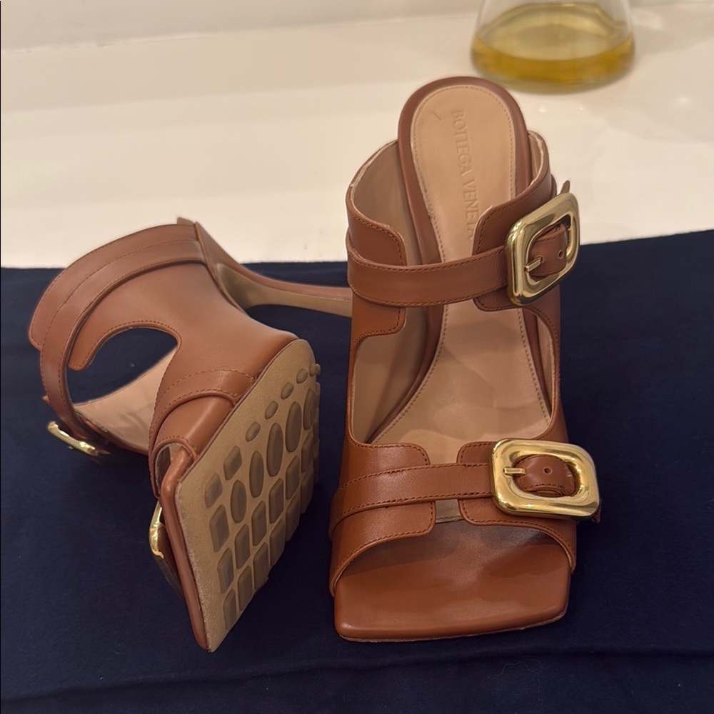 Bottega veneta stretch mules